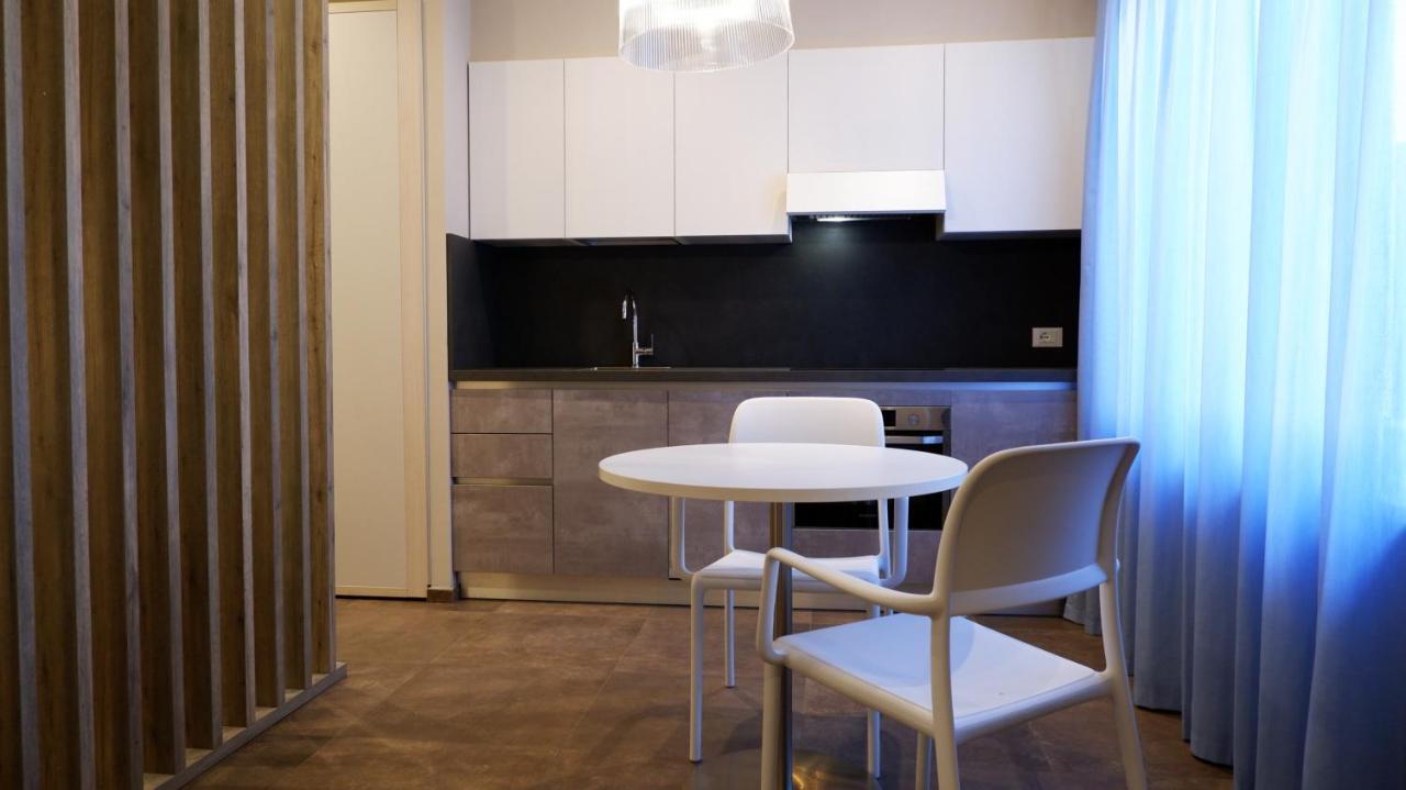 Pianomare Riviera Apartments And Rooms Imperia Ngoại thất bức ảnh