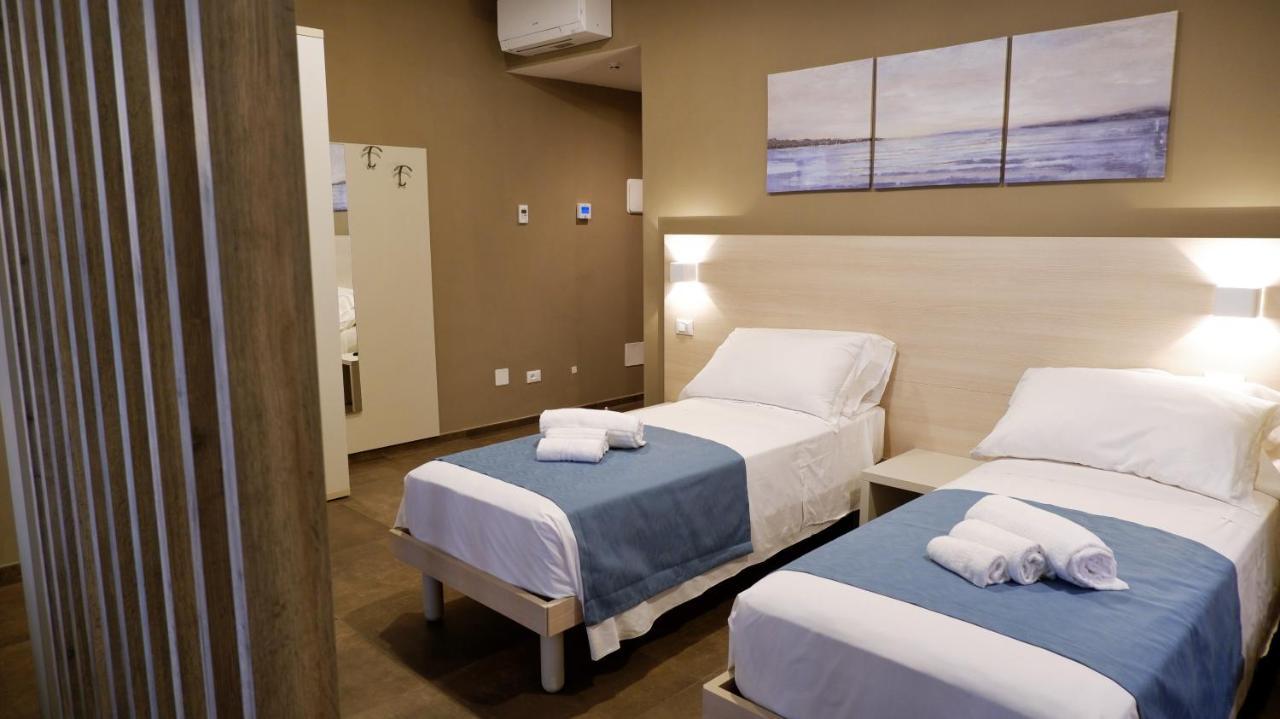 Pianomare Riviera Apartments And Rooms Imperia Ngoại thất bức ảnh