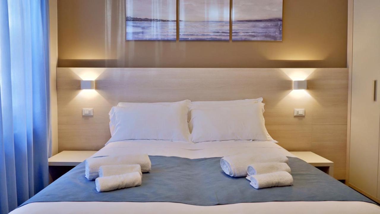 Pianomare Riviera Apartments And Rooms Imperia Ngoại thất bức ảnh