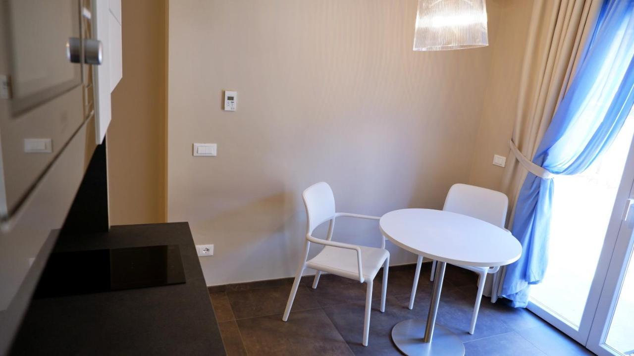 Pianomare Riviera Apartments And Rooms Imperia Ngoại thất bức ảnh