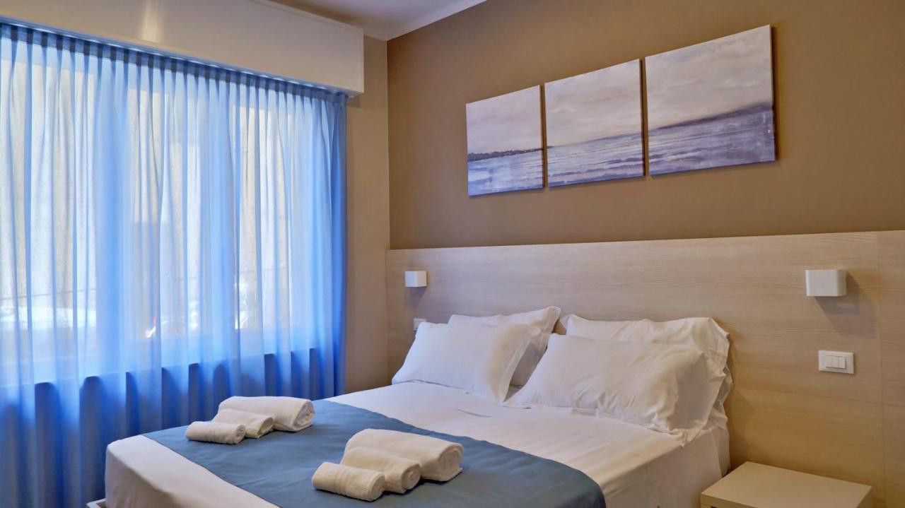 Pianomare Riviera Apartments And Rooms Imperia Ngoại thất bức ảnh