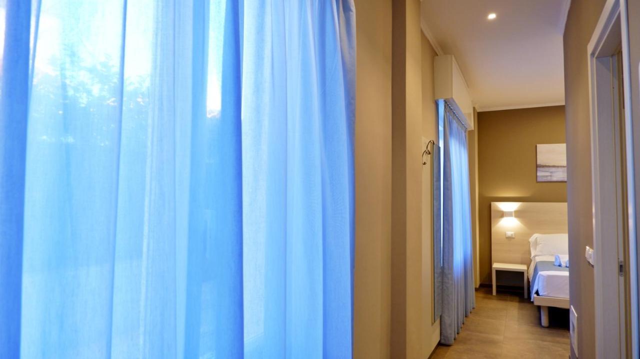 Pianomare Riviera Apartments And Rooms Imperia Ngoại thất bức ảnh