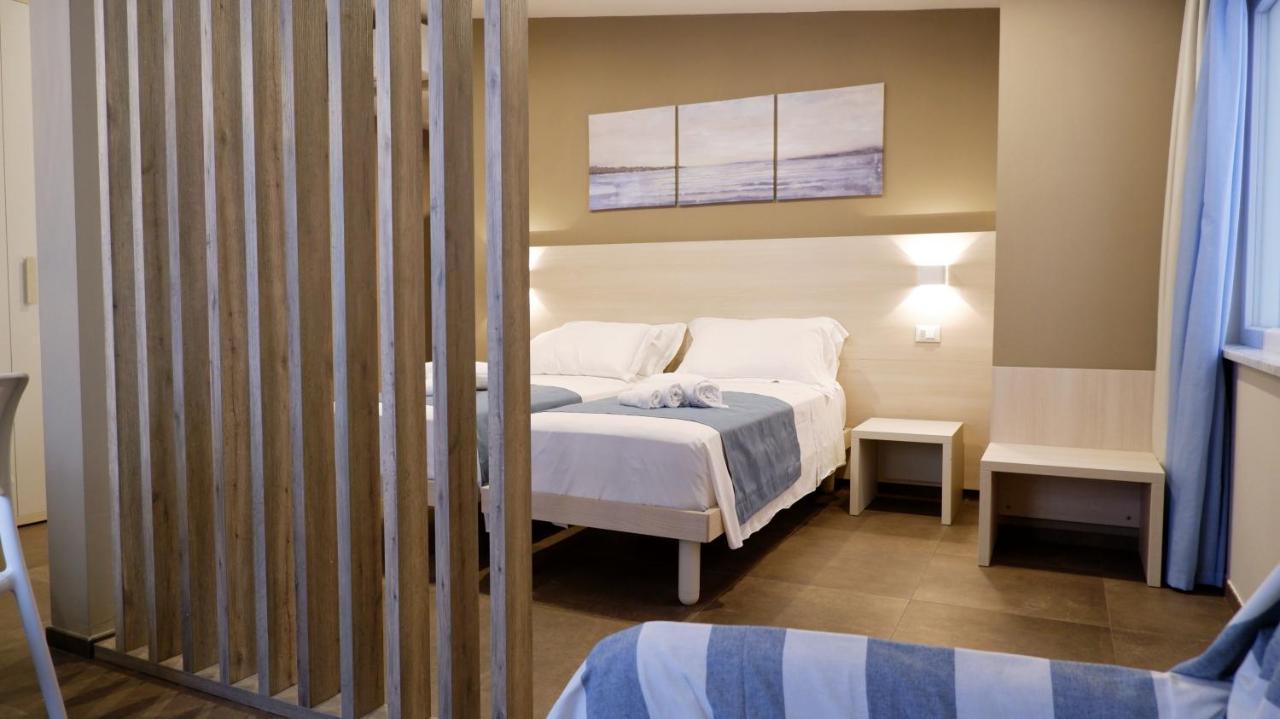 Pianomare Riviera Apartments And Rooms Imperia Ngoại thất bức ảnh