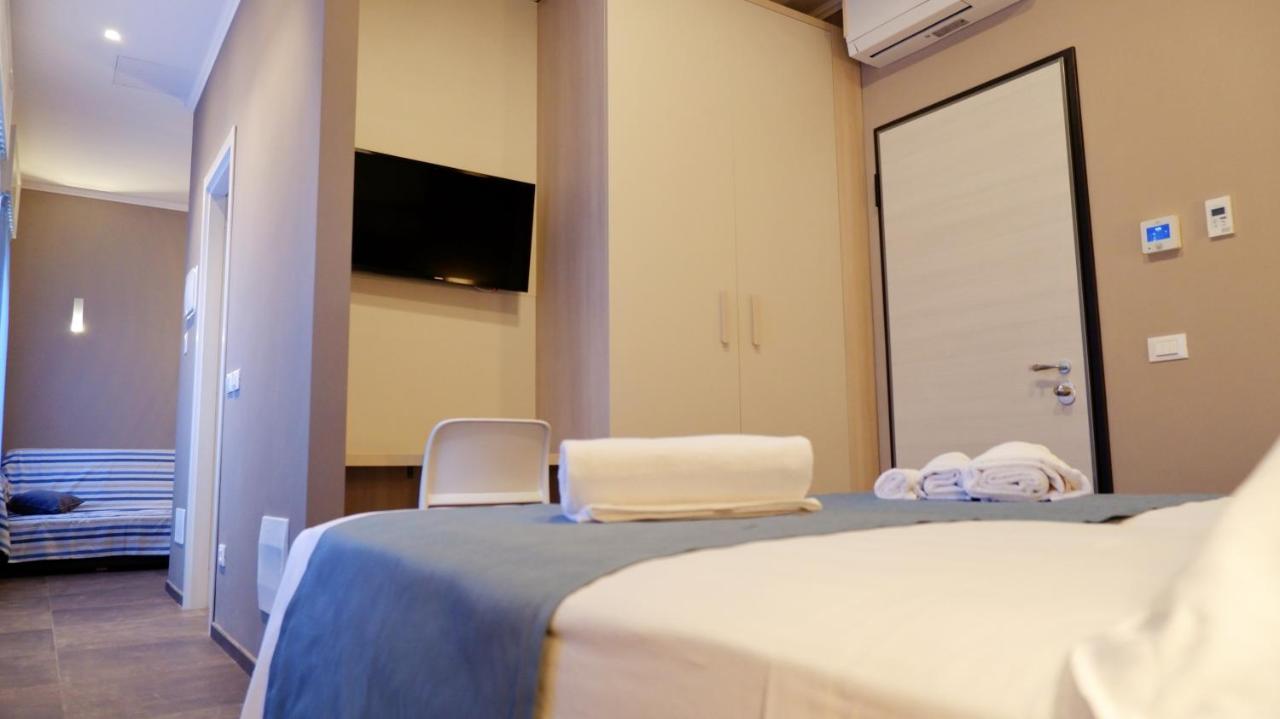 Pianomare Riviera Apartments And Rooms Imperia Ngoại thất bức ảnh