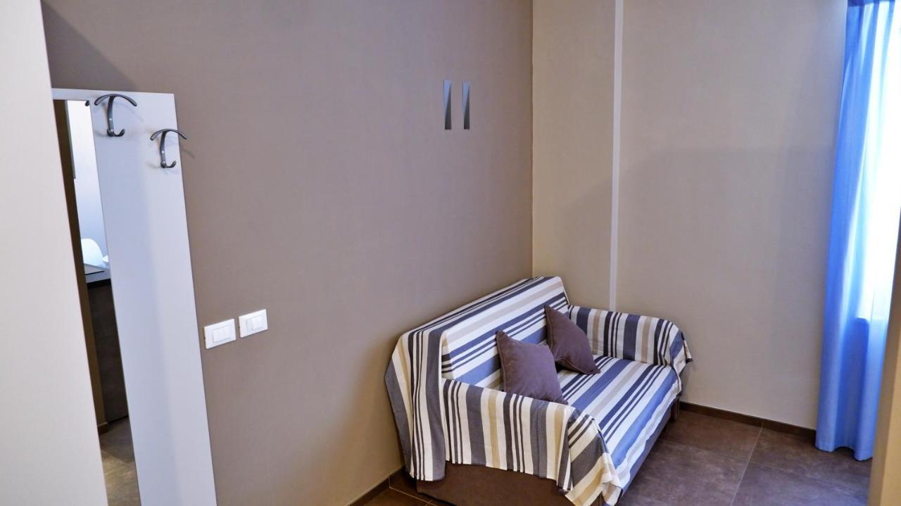 Pianomare Riviera Apartments And Rooms Imperia Ngoại thất bức ảnh
