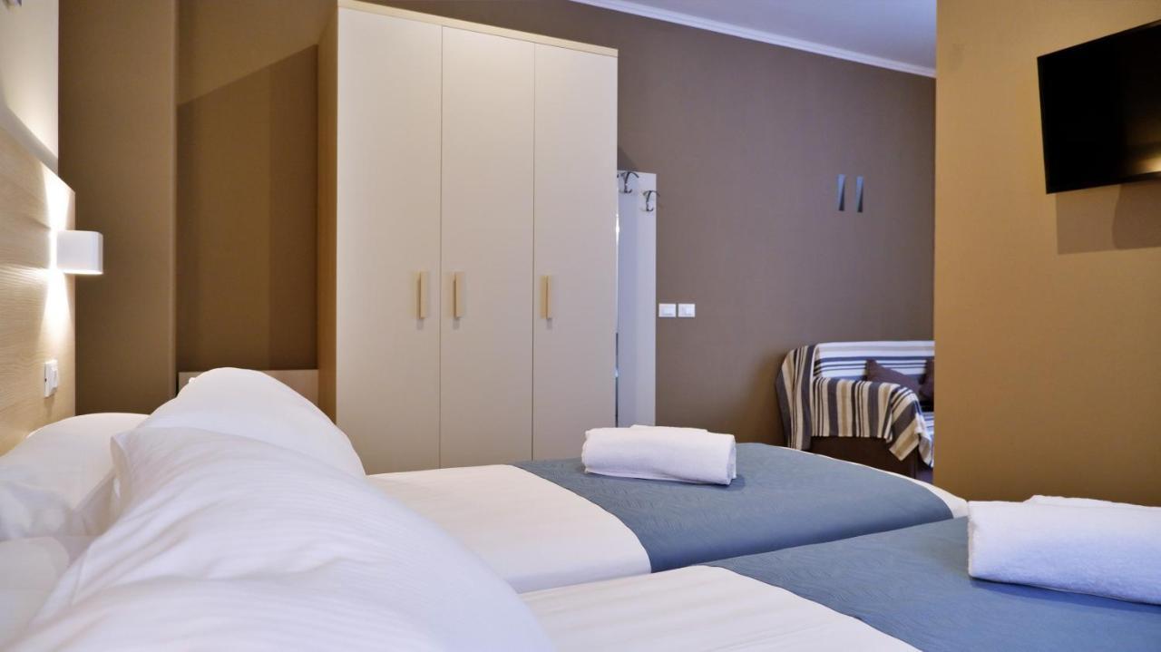 Pianomare Riviera Apartments And Rooms Imperia Ngoại thất bức ảnh